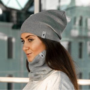 MARLU Hat and Neck Gator 2 Piece Set in Red NWOT